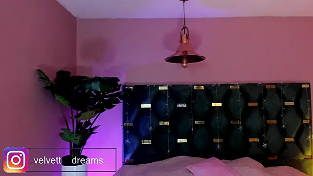 Velvet_Dreamss Live XXX-Chat