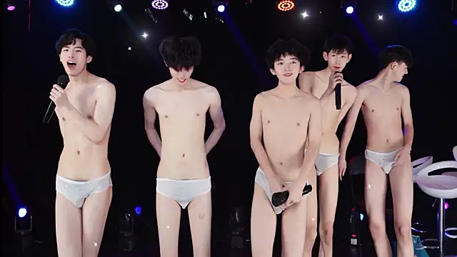 Chatroom XXX en direct de EXO-ONE