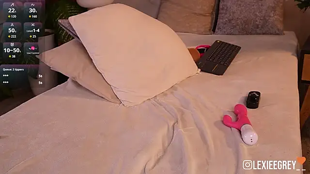 lexiee_grey_'s Live XXX Chat