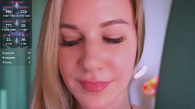 แชท XXX สดของ MablePetrucco
