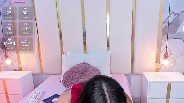 KamilaVegga Adlı Modelin Canlı XXX Sohbeti