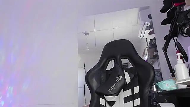 Chat +18 de Moon_Sammy ao vivo