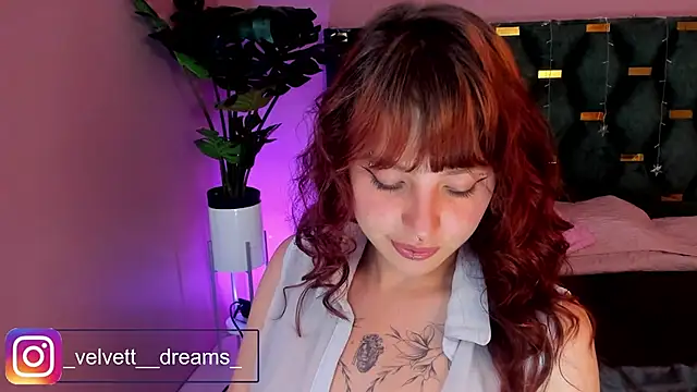 دردشة Velvet_Dreamss الجنسية المباشرة