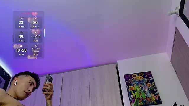 Saimonvela Chat XXX live