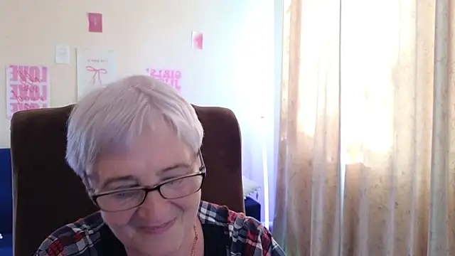 Živý XXX chat Sandra_Snowflake