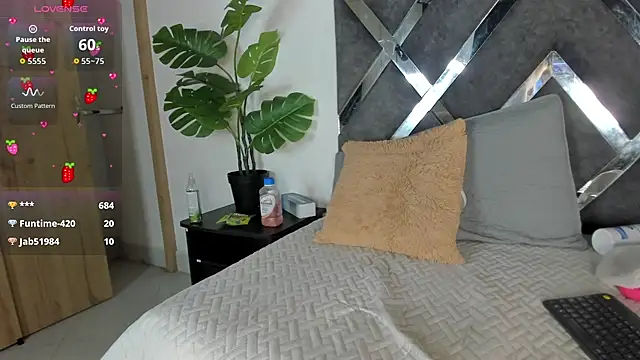 erika_222 现场XXX聊天
