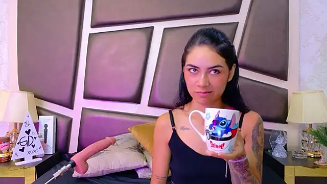 NicoleEsposito Obrolan Langsung XXX
