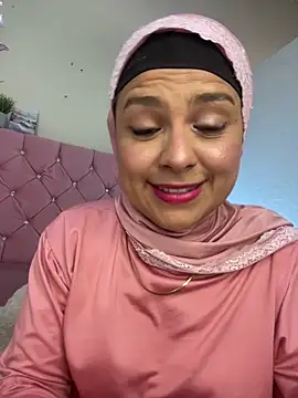Chat +18 de alia_asad ao vivo