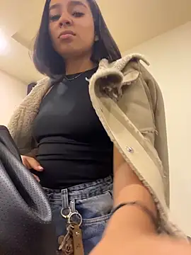 Chat XXX en directo de AlyssaRay