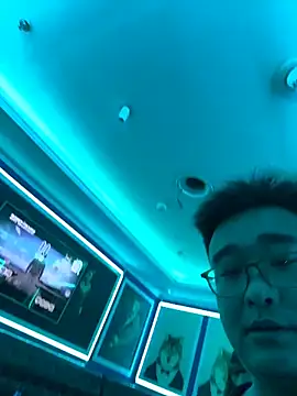 bobo-6688's Live XXX Chat