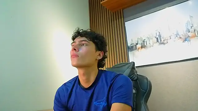 Esteban_Fire Live XXX-Chat