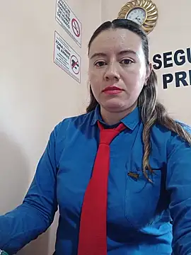 Hannah-colx's Live XXX Chat