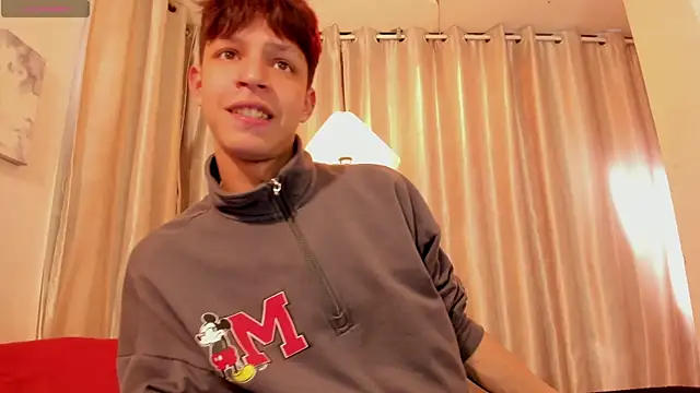 Ethan_qop Chat XXX in diretta
