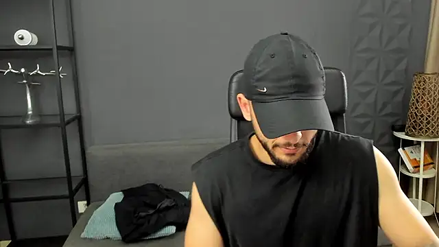 TroyWadee Live XXX-Chat