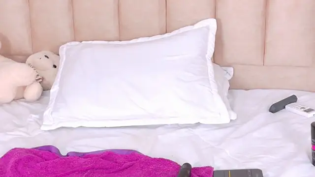 JosselynBrown Chat XXX in diretta