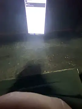 Chat +18 de SeuGuarda2001 ao vivo
