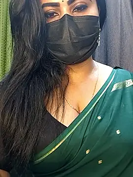 Anushka_flowerのライブXXXチャット