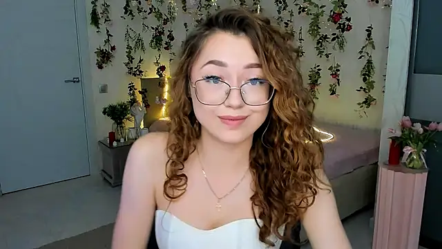 Chat XXX en directo de SereneFlame