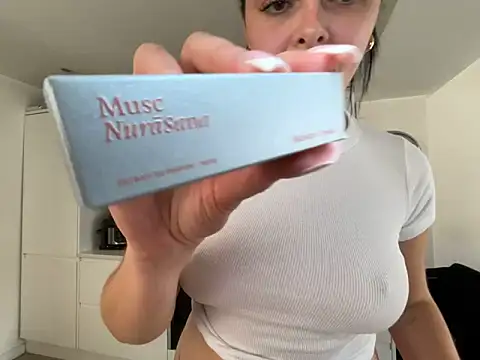 FrancescaXO: απευθείας συνομιλία ΧΧΧ