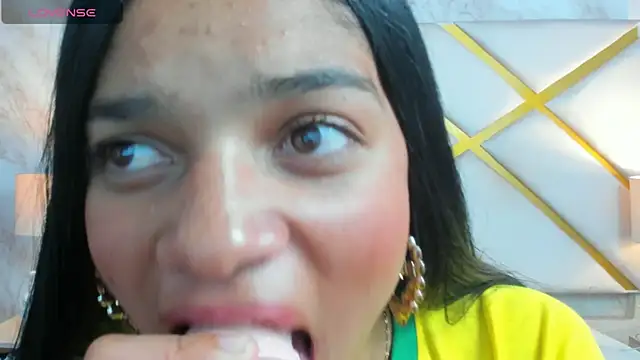 แชท XXX สดของ MichelLebronX