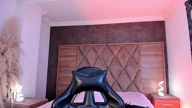 Chat XXX en directo de ThaliaHall_1