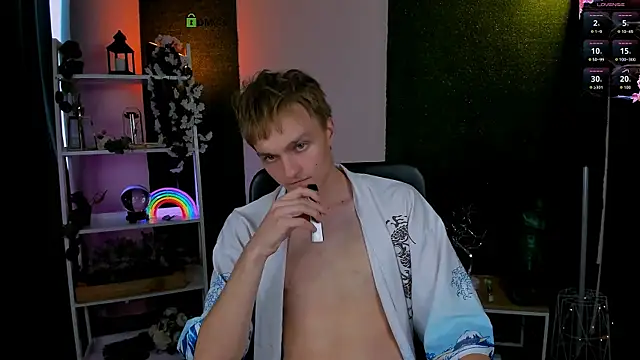 john_lik: онлайн-секс-чат