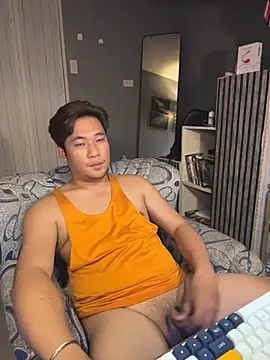 Titanryu 即時 XXX 聊天