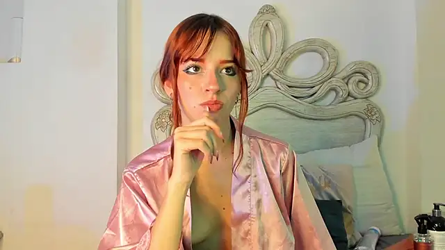 scarlett_smith_3's Live XXX Chat