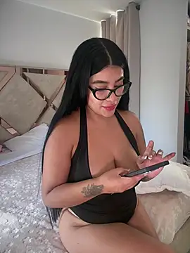 Chat XXX ao vivo de Issane_Peru