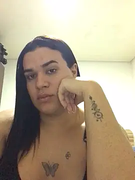Chat +18 de Gabrielaparaiso ao vivo