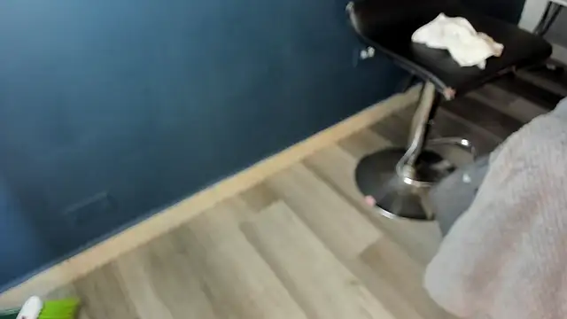 Charlie___Musk লাইভ XXX চ্যাট