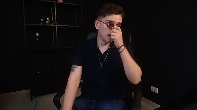 FelixStarkkn Live XXX chat