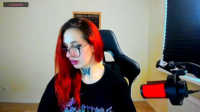 your_tora's Live XXX Chat