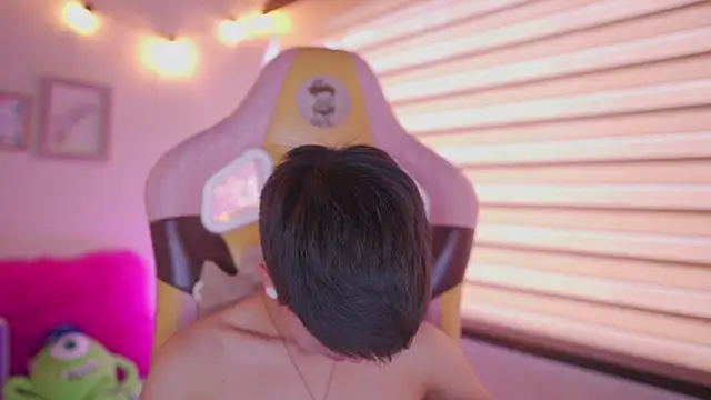 tommy_blue 라이브 XXX 채팅