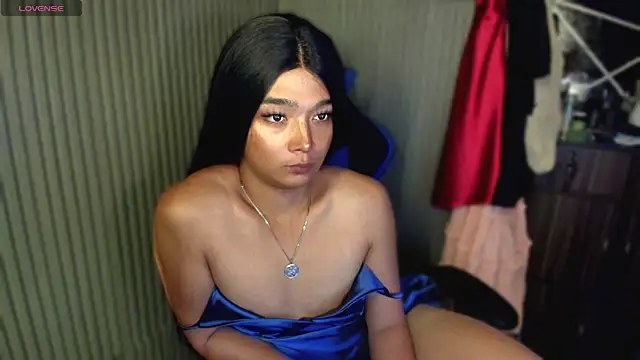 Chat XXX en directo de TrinityFucksYou