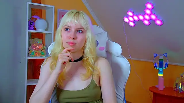แชท XXX สดของ HannahHollis
