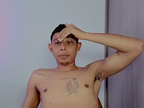 nilo2021's Live XXX Chat