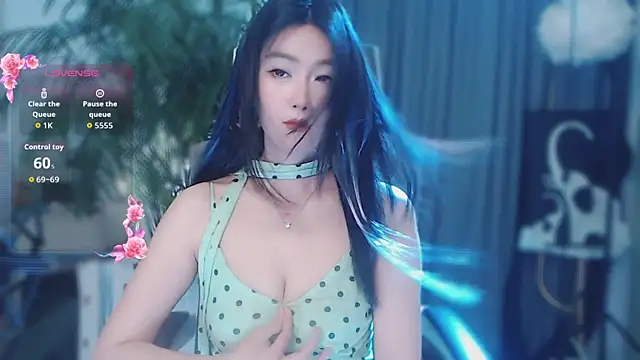 แชท XXX สดของ feifei-love