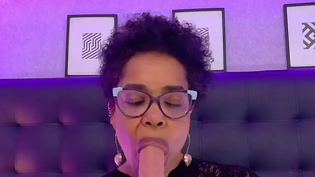 ConnySullivan – Live XXX-chat
