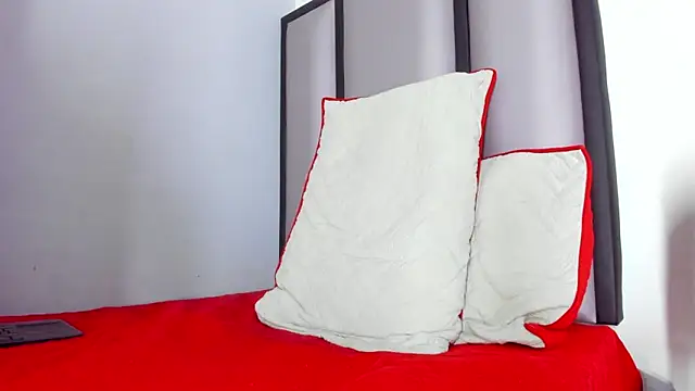 Czat XXX na żywo – Endrick-23