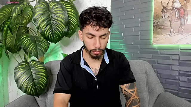 Živý XXX chat levi_wolf