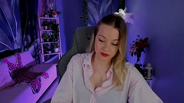 Chat XXX ao vivo de VireliaMoonfall