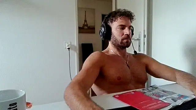 XXX chat uživo modela alpha-hunk