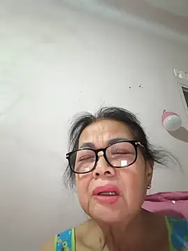 Chat +18 de Hotestlove ao vivo