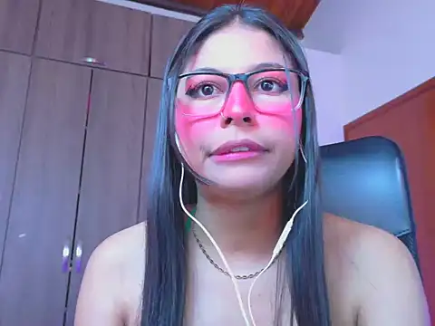 Chat XXX ao vivo de _ALLYSON18_