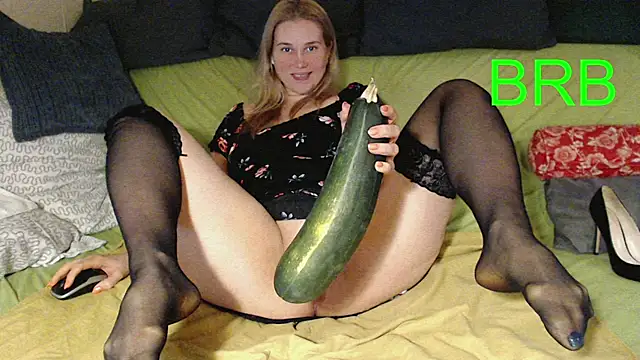 mmmPinUpGirl Live XXX Chat