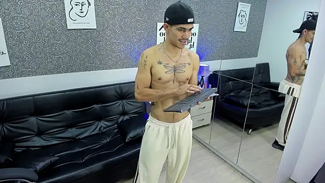 Jared_Cole – Naživo XXX chat
