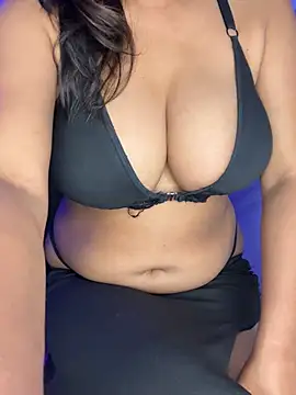 Czat XXX na żywo – Ms_Divya