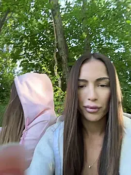 XXX chat uživo modela _Monic_