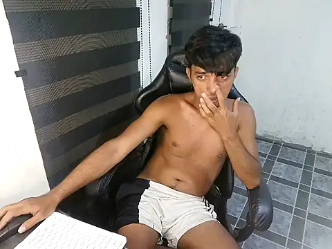 RowyCam 现场XXX聊天